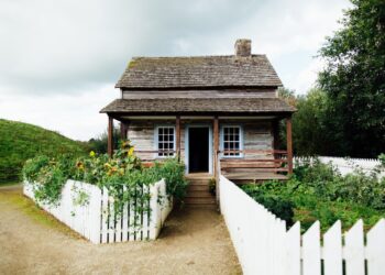 Staycation Scotland: 6 Picturesque Farm Stays To Visit This Year