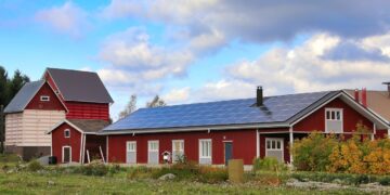Can Solar And Farming Co-Exist?