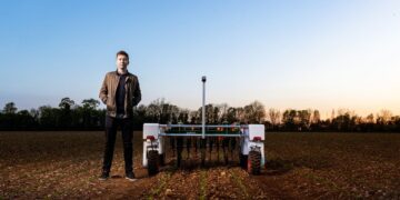 ‘Ten Years Ago This Was Science Fiction’: The Rise Of Weedkilling Robots