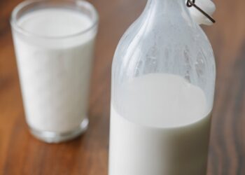 Milk For Dollars Helps Venezuela’s Ranchers Weather Economic Woes