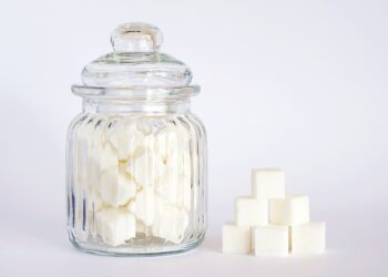 Russia Investigates Sugar Price Hike and Shortages Amid Some Panic Buying