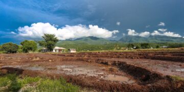 Farmers Can Save Water with Wireless Technologies, but There are Challenges – Like Transmitting Data Through Mud