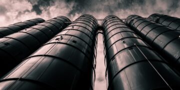 A Look at How IoT Technology is Transcending Industry Silos