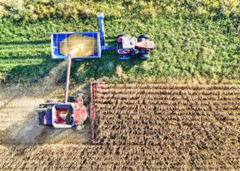 Electric Tractors Set to Roll off Ohio Plant